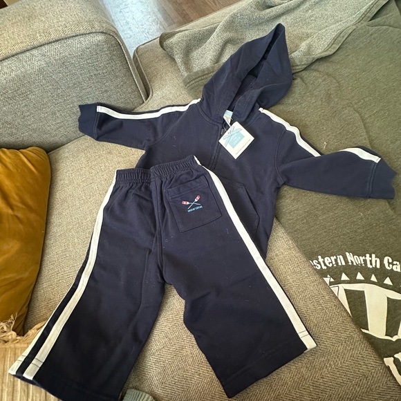 Janie & Jack Navy Crew Sweatsuit 6-12M - Picture 3 of 3